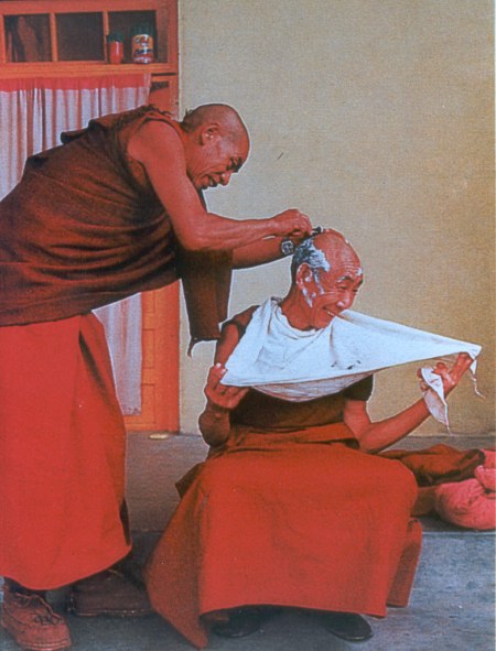 Parrucchiere in Tibet, 1999